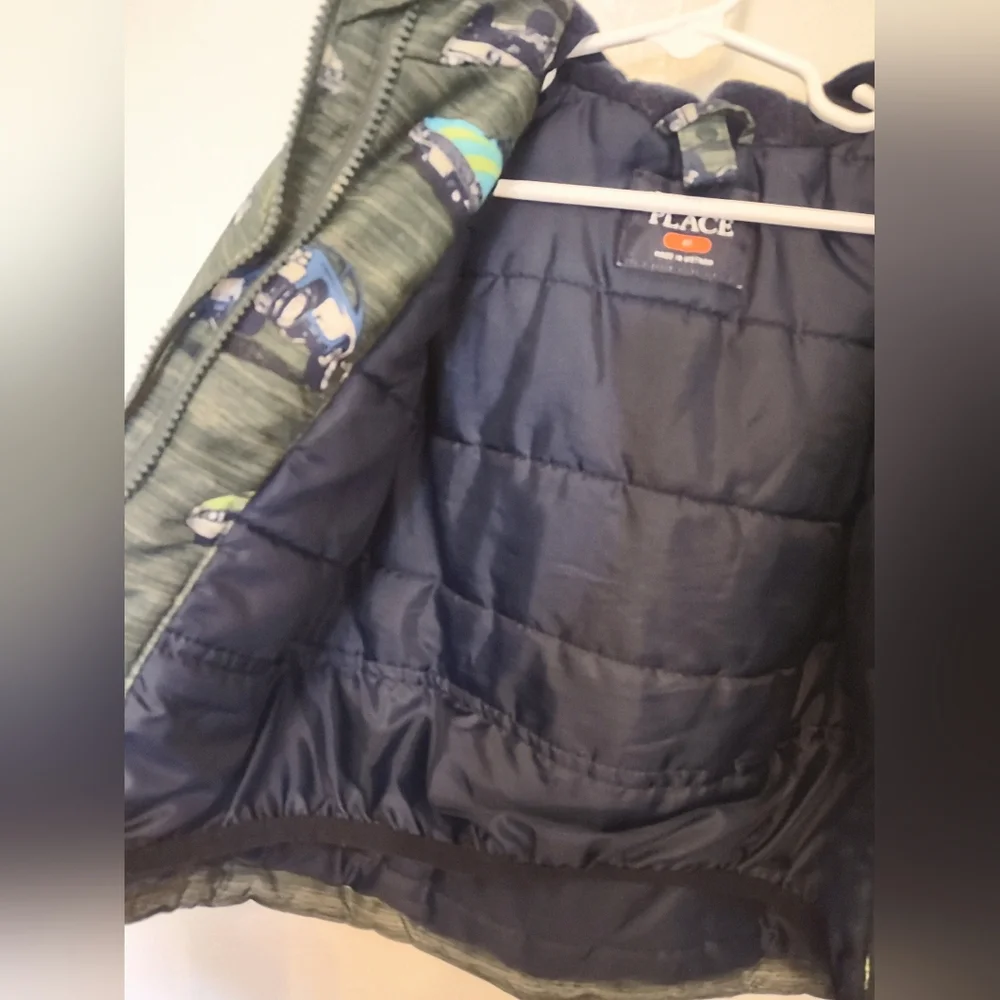 Toddler‎ Classic Cars Puffy Warm Coat Size 2T
